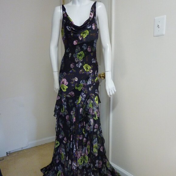 Cinq a Sept Midnight Floral Bloom Isla Gown - Picture 6 of 13